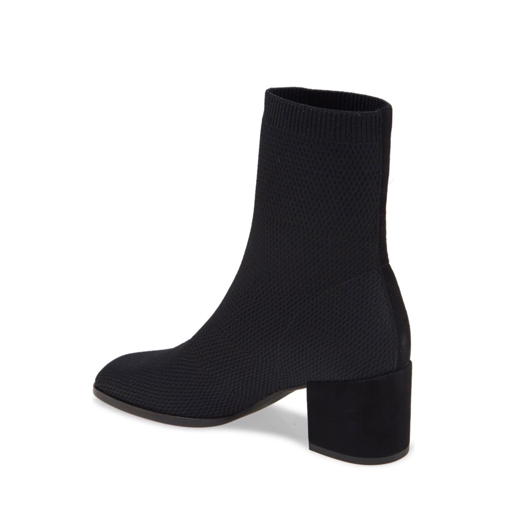 Eileen Fisher Ohm women’s booties - Picture 2 of 5